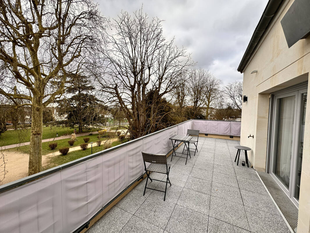 Appartement à BROU-SUR-CHANTEREINE