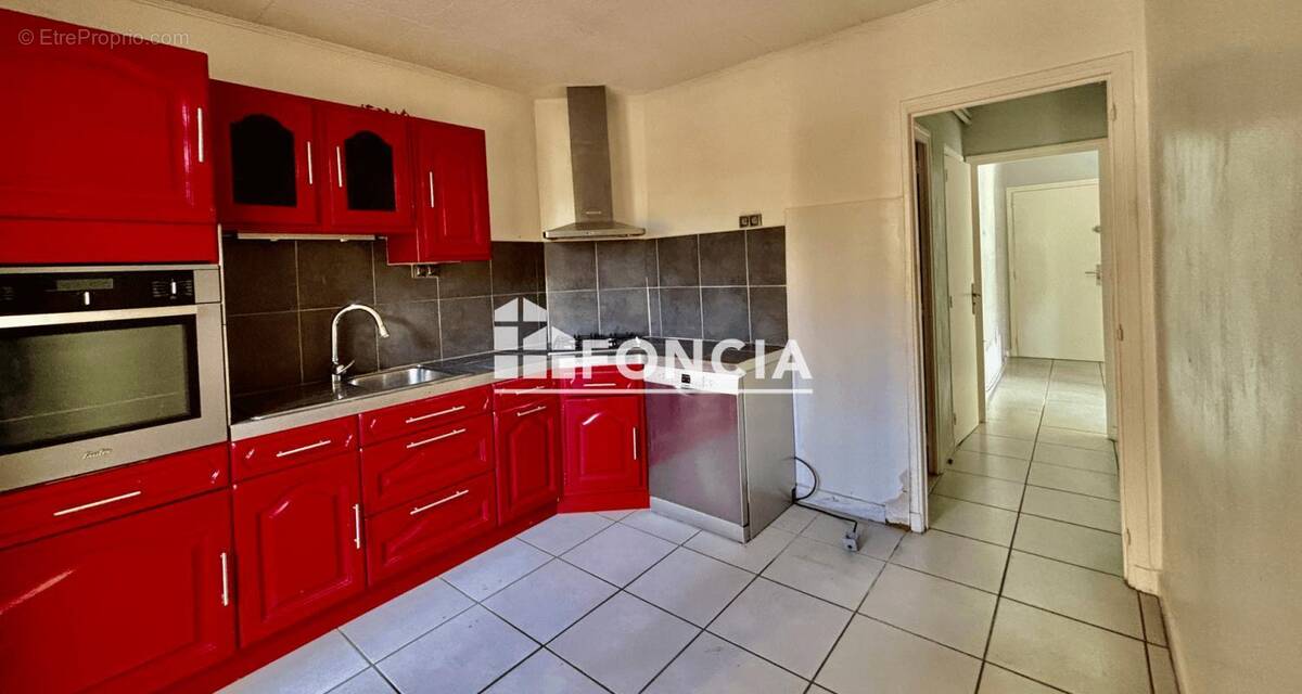 Appartement à BOURG-SAINT-ANDEOL