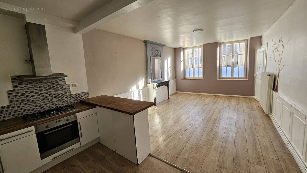 Appartement à SAINT-NICOLAS-DE-PORT