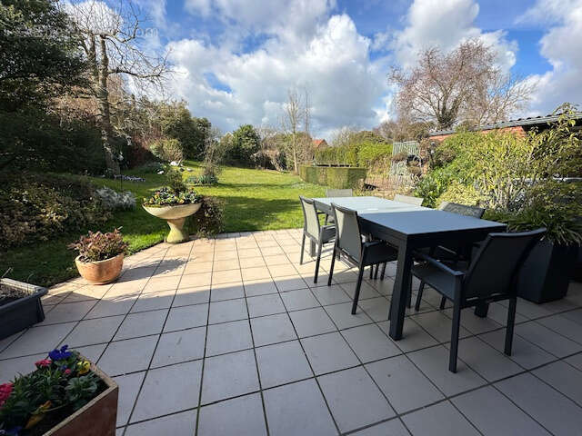 Maison à QUAROUBLE