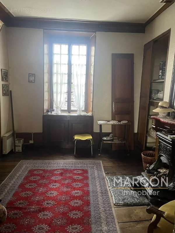 Maison à FELLETIN