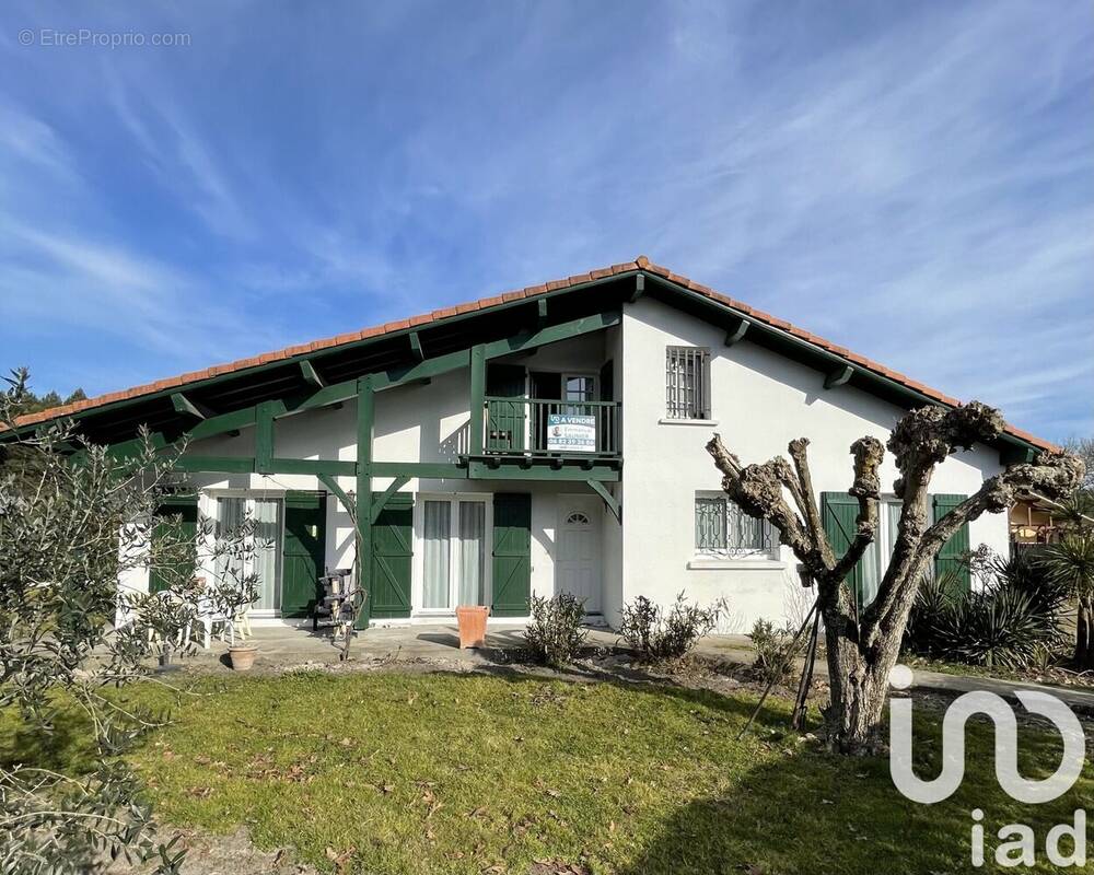 Photo 1 - Maison à LESPERON