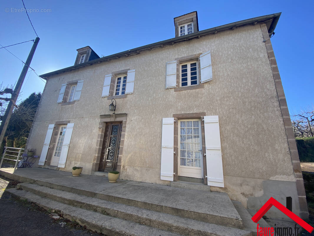 Maison à SAINTE-FEREOLE