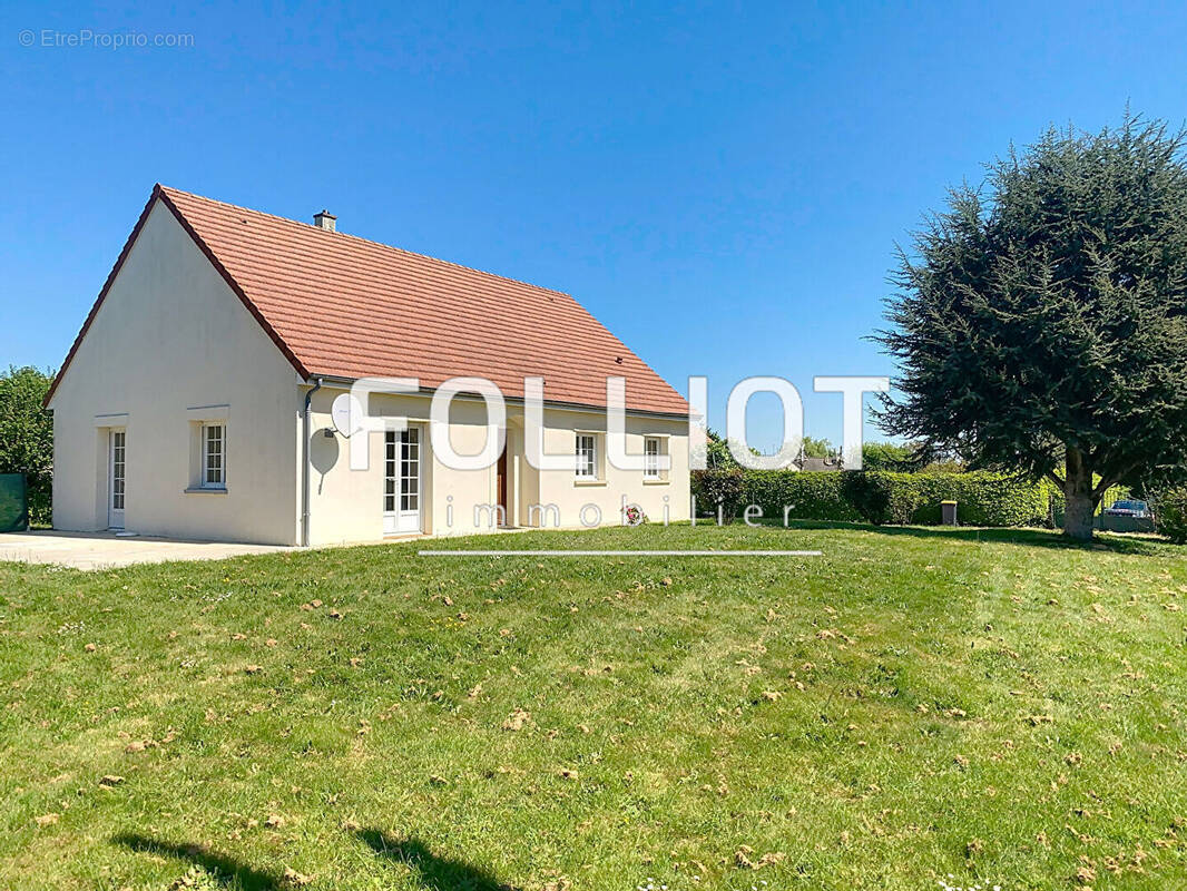 Maison à CAUVICOURT