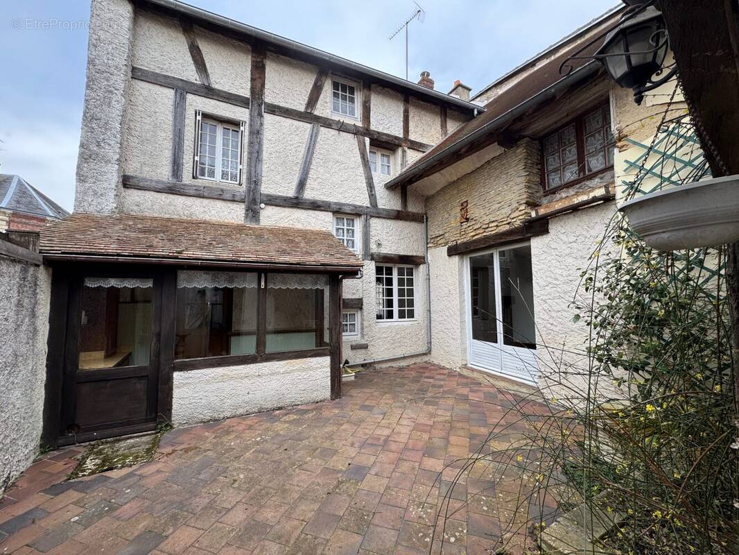 Maison à PACY-SUR-EURE
