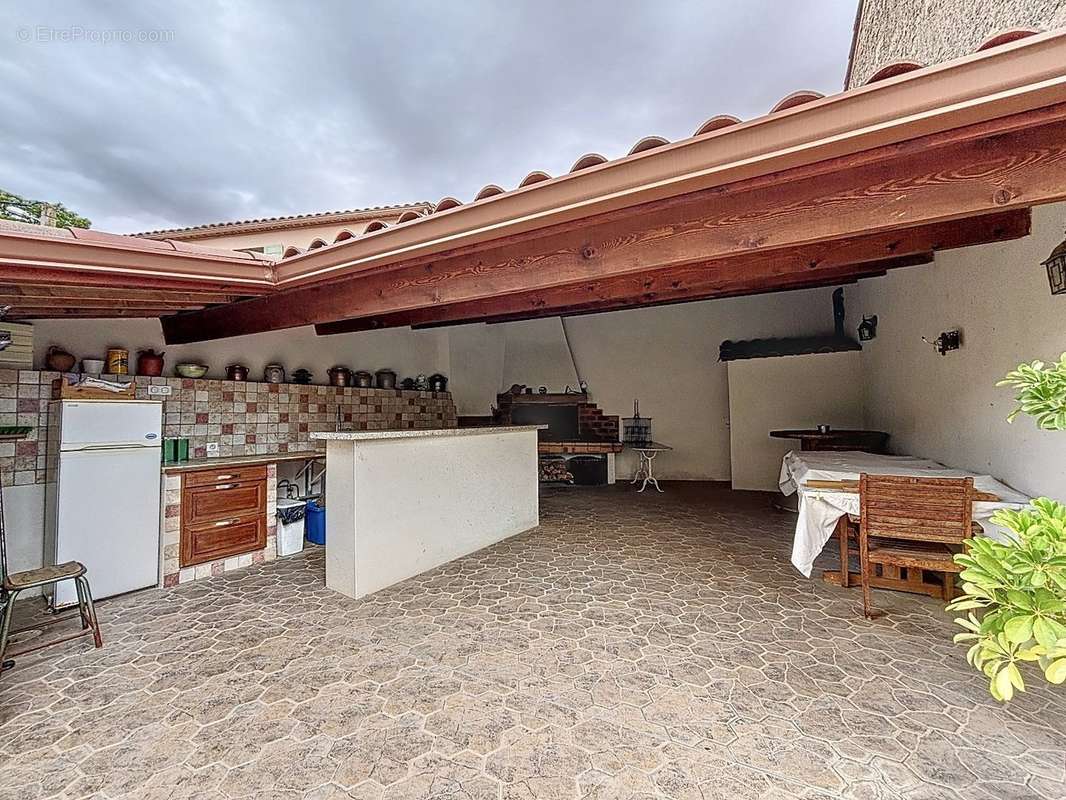 Maison à QUARANTE