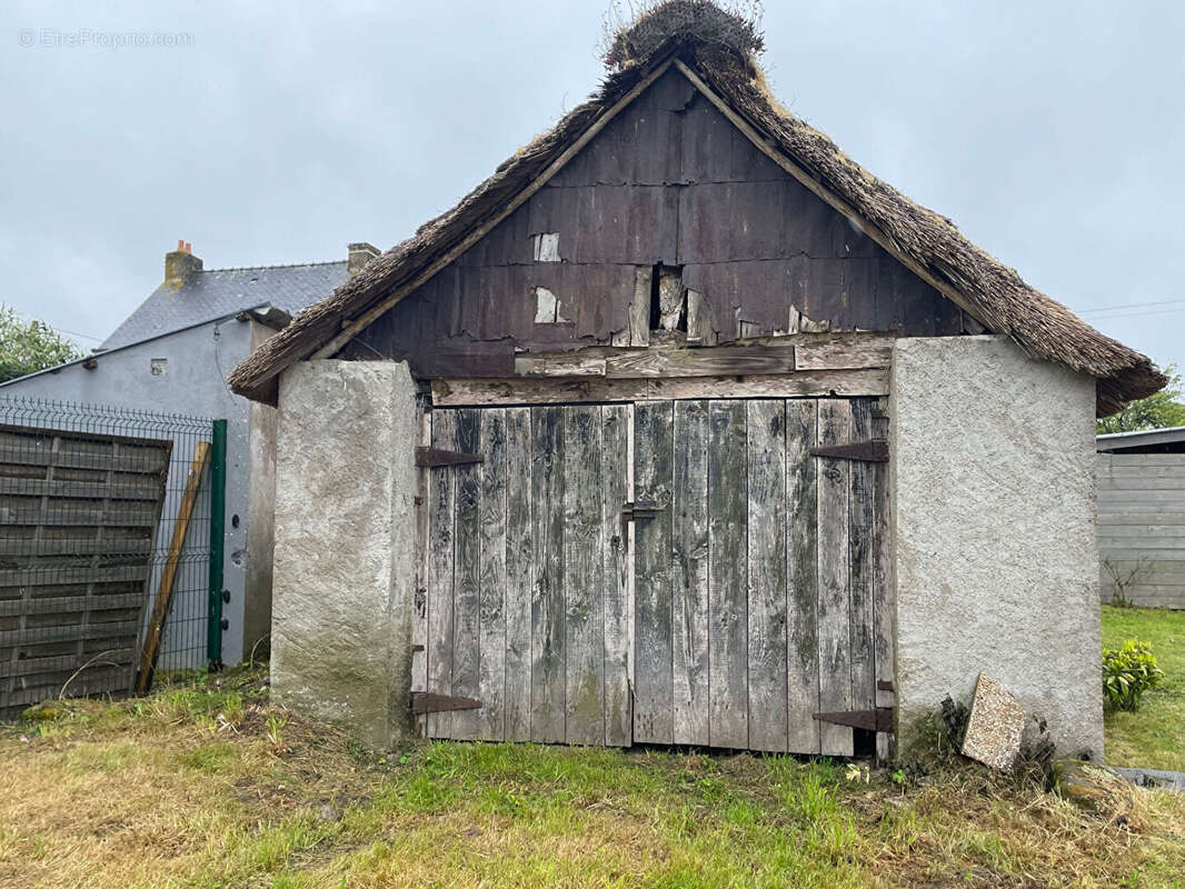 Maison à LA CHAPELLE-DES-MARAIS