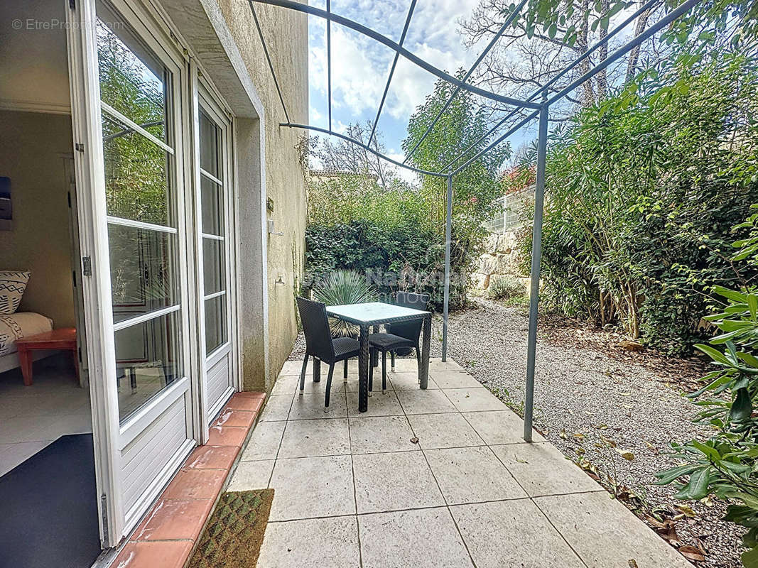 Appartement à CALLIAN