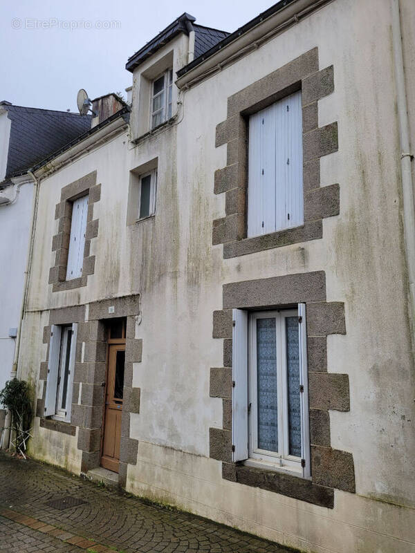 Maison à MOREAC