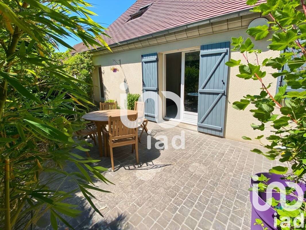 Photo 1 - Maison à COMBS-LA-VILLE