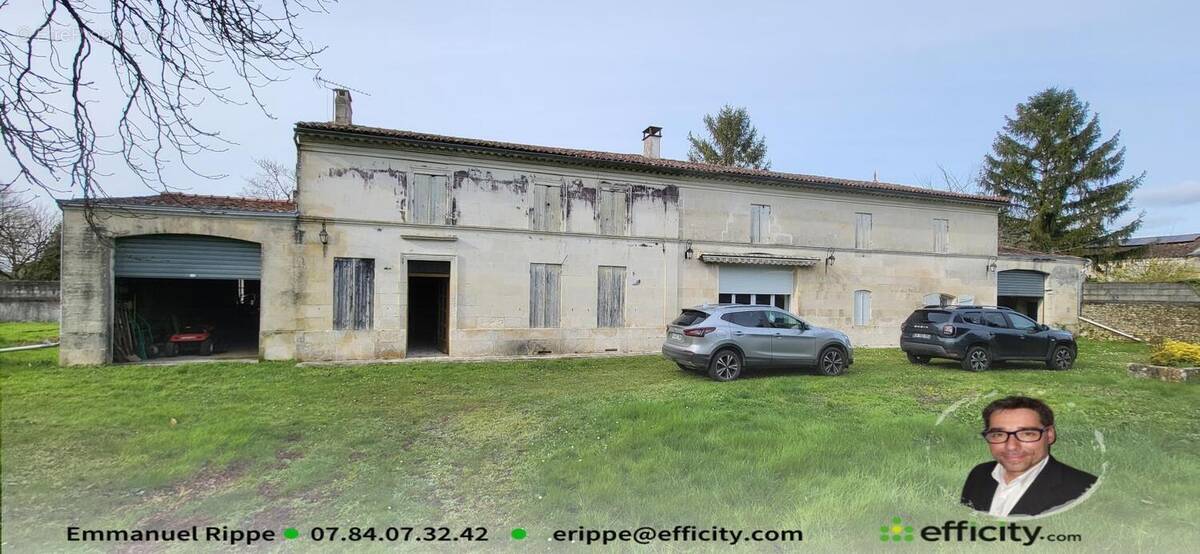 Maison à SAINTES