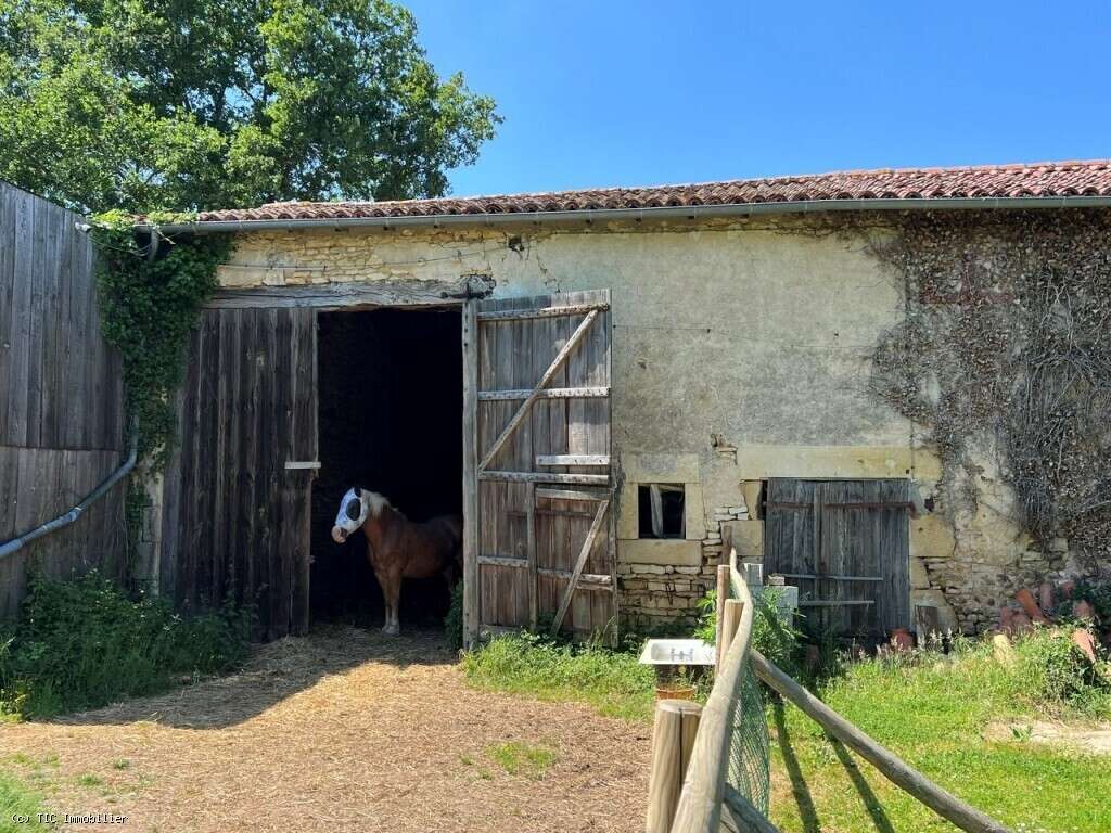 Maison à CIVRAY