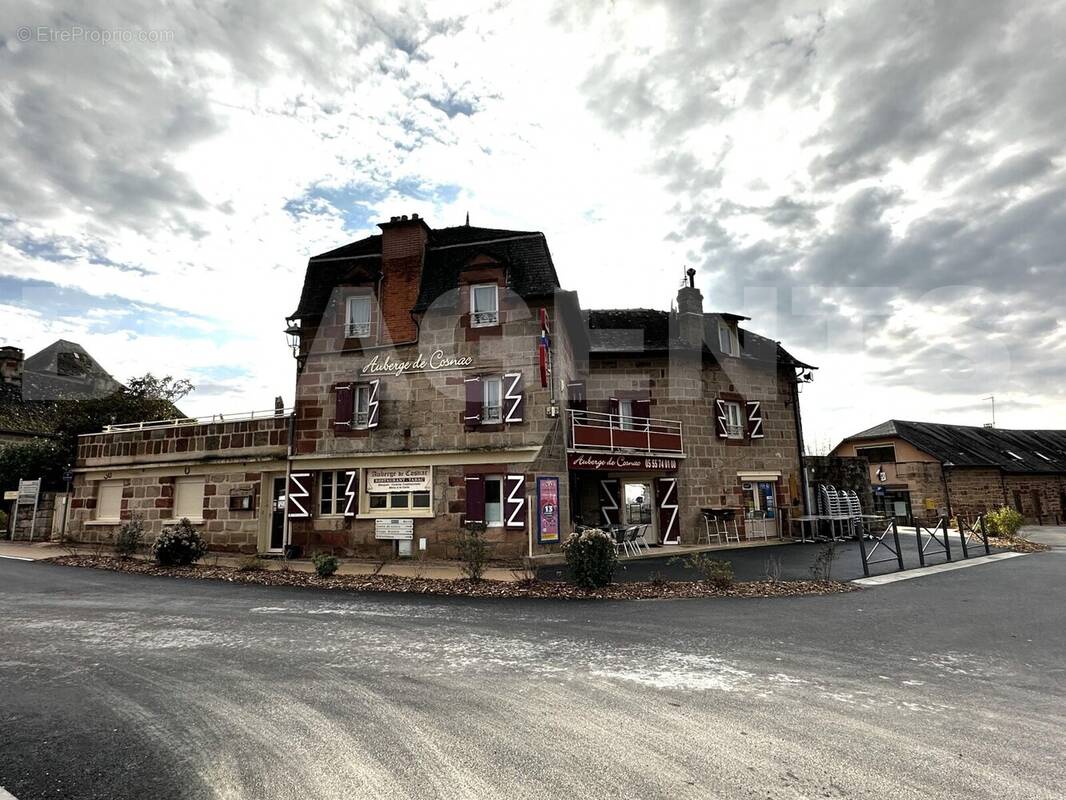 AUBERGE 2 - Commerce à COSNAC