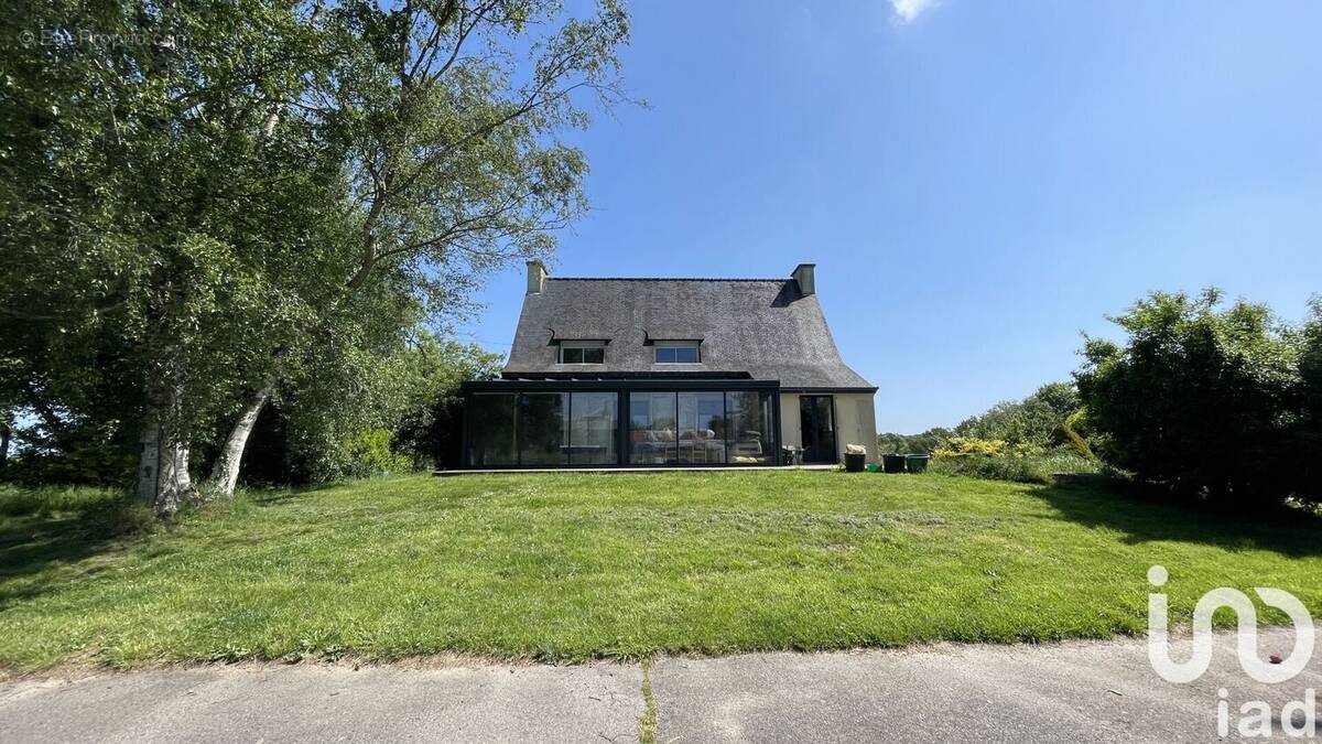 Photo 1 - Maison à CRUGUEL