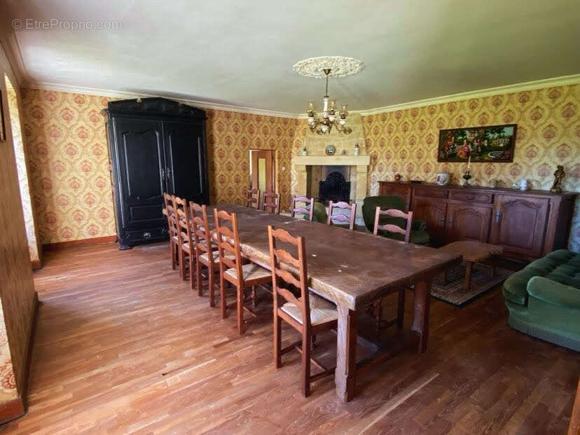 Maison à DUSSAC
