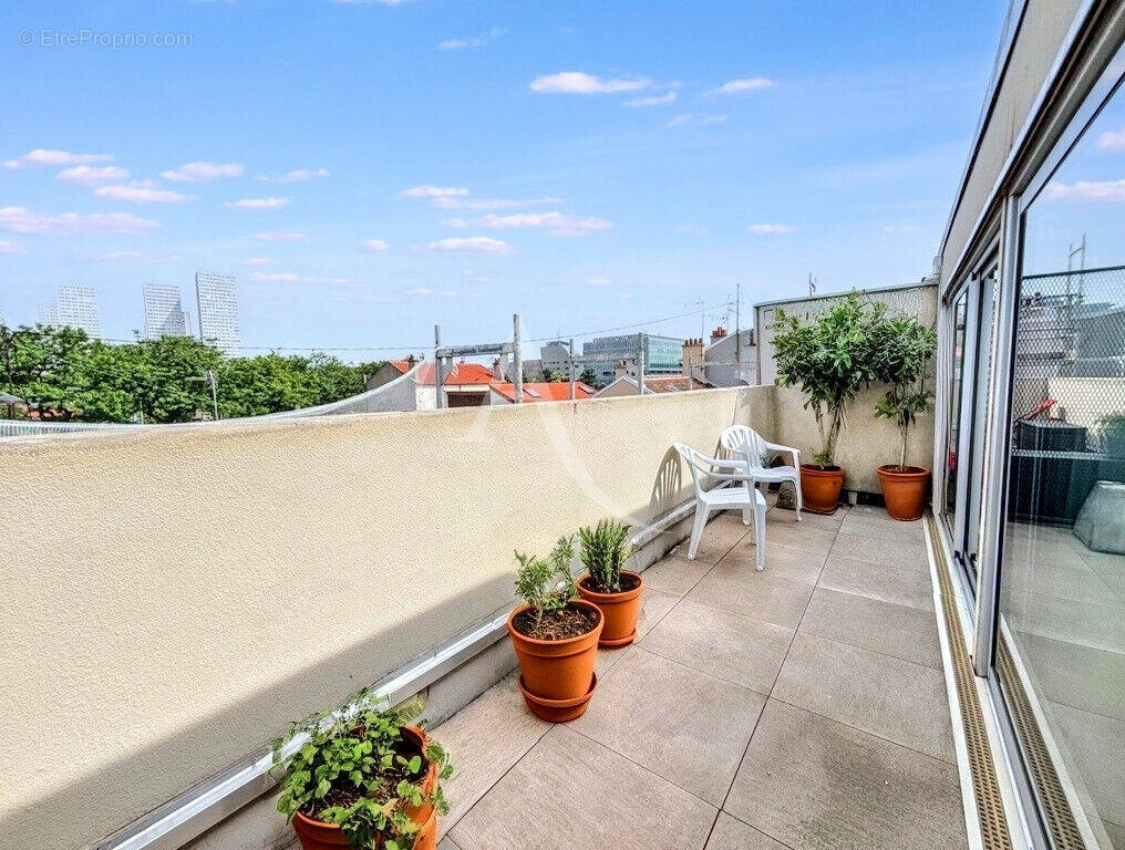 Appartement à IVRY-SUR-SEINE