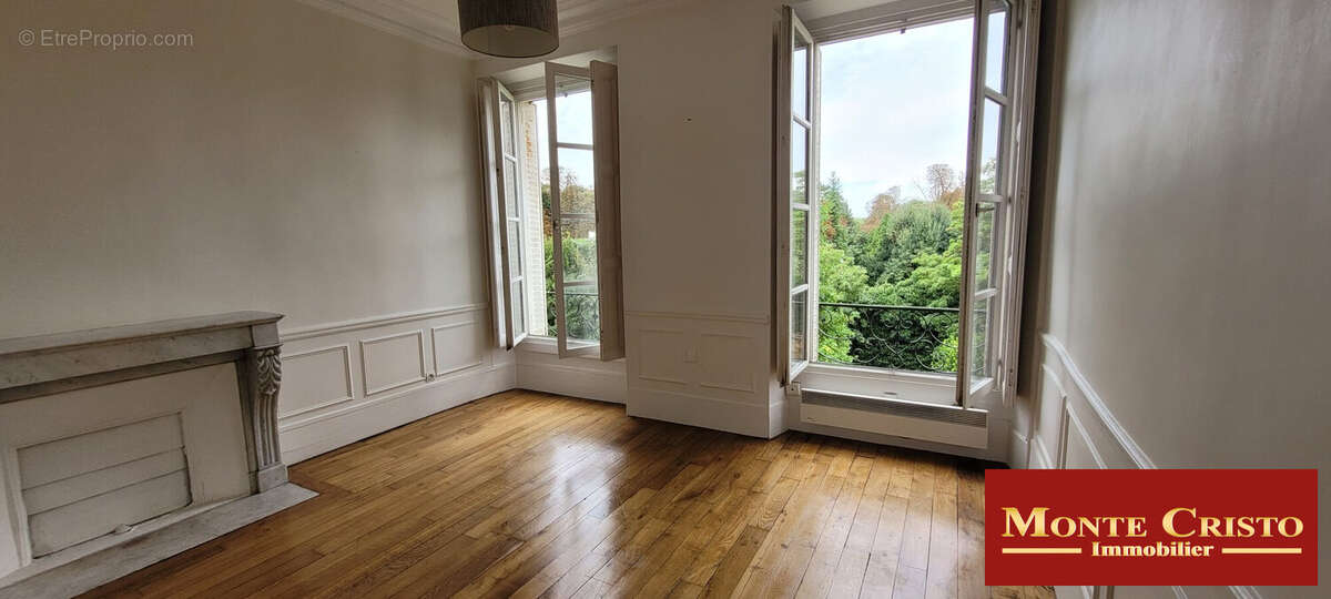 Appartement à VERSAILLES