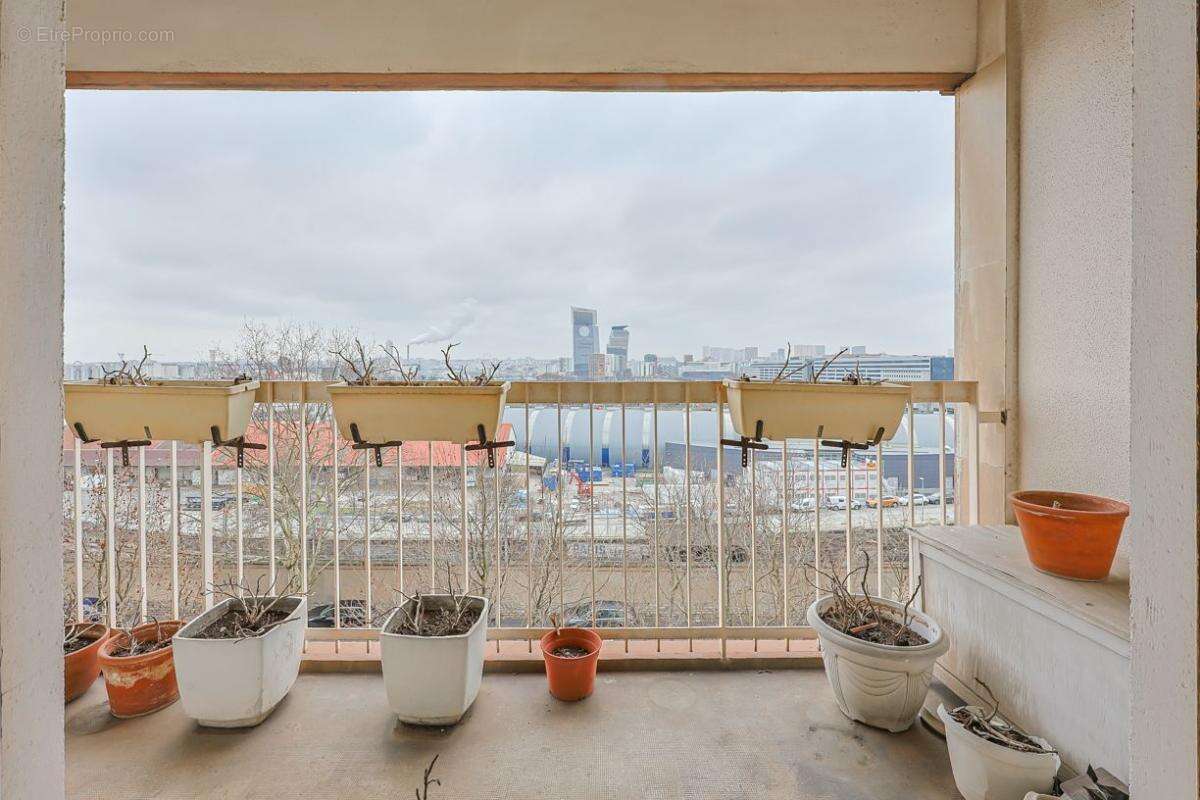 Appartement à PARIS-12E