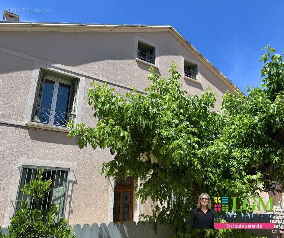 Maison à NIMES