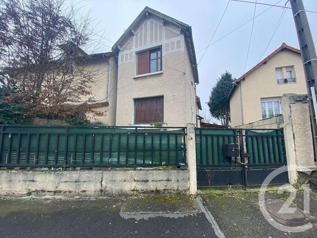 Maison à GONESSE