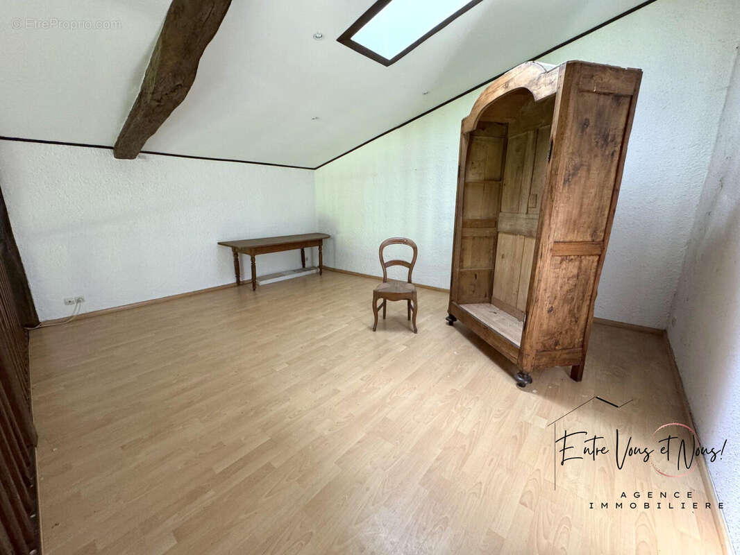 PIÈCE ÉTAGE - Maison à LANGON