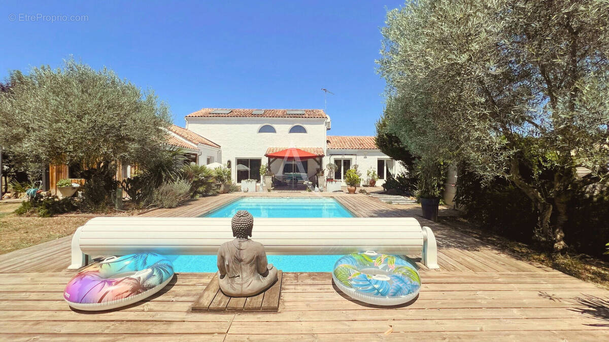 Maison à SAUJON