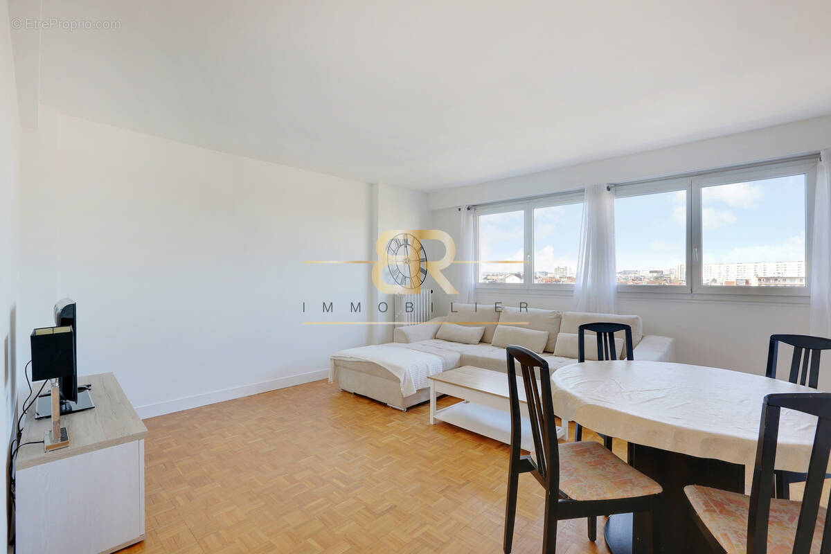 Appartement à RUEIL-MALMAISON
