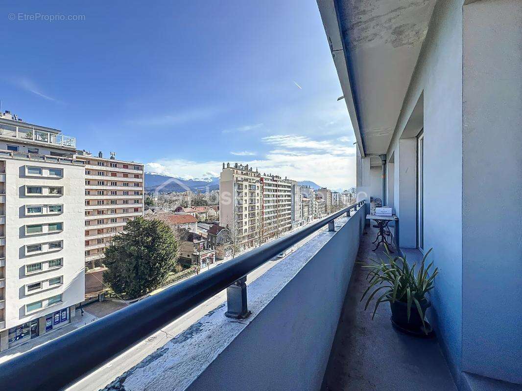 Appartement à GRENOBLE