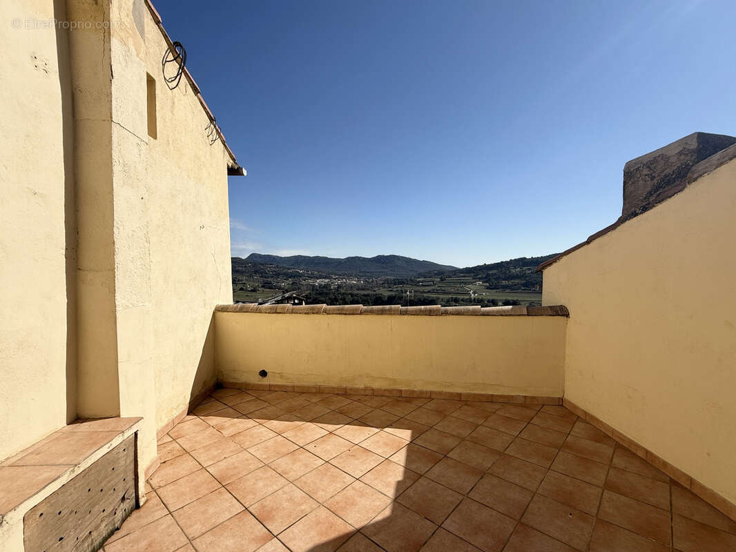 Maison à LA CADIERE-D&#039;AZUR