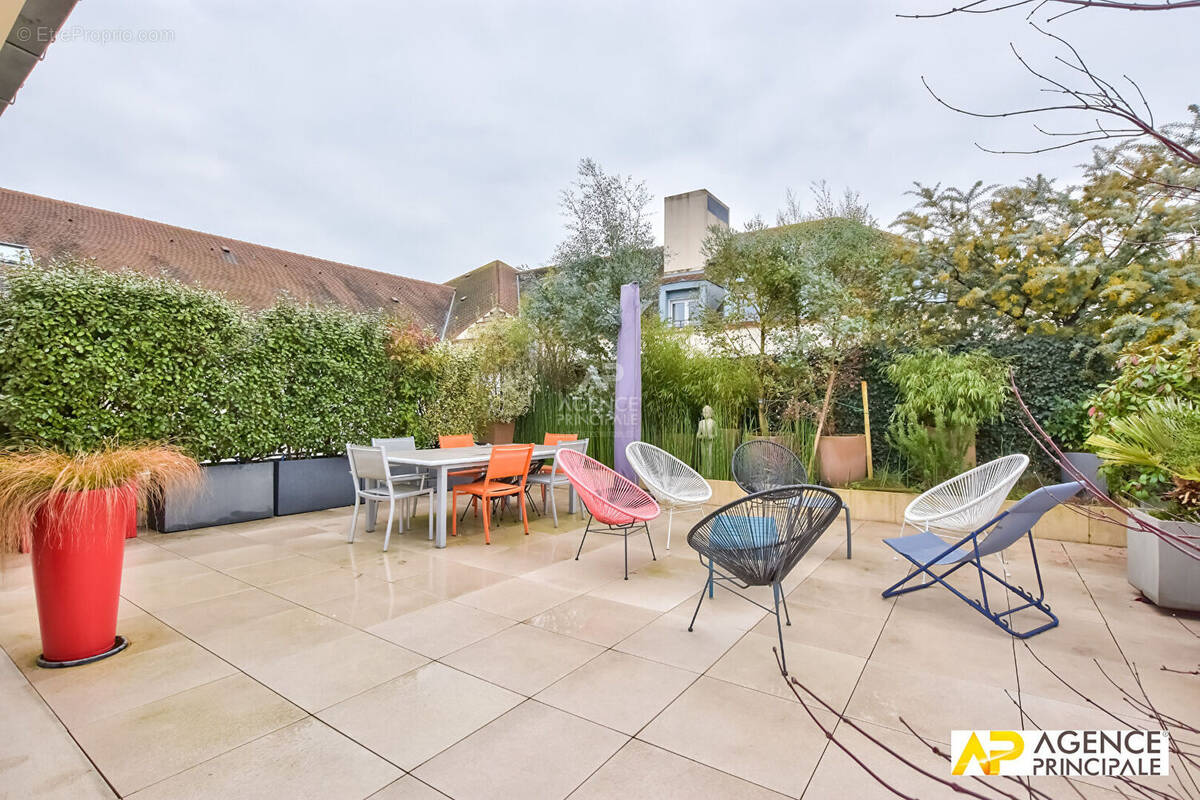Appartement à MAISONS-LAFFITTE