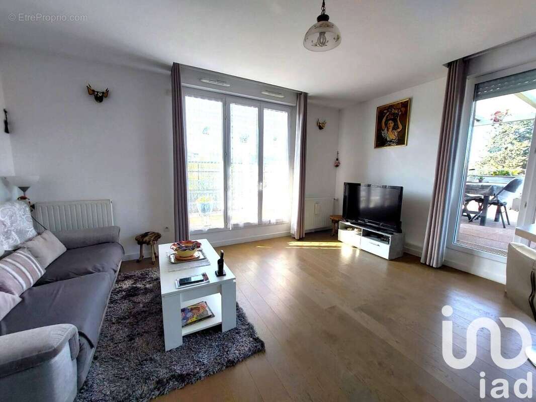 Photo 7 - Appartement à CLAYE-SOUILLY