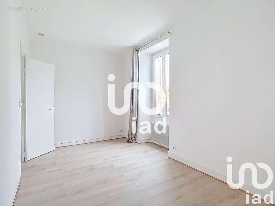 Photo 6 - Maison à LES CLAYES-SOUS-BOIS