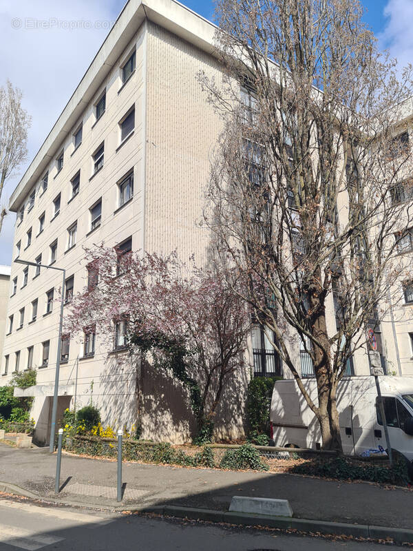 Appartement à GRIGNY