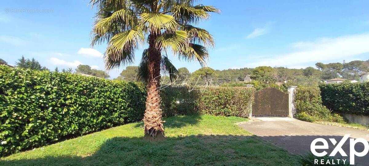 Maison à MOUGINS