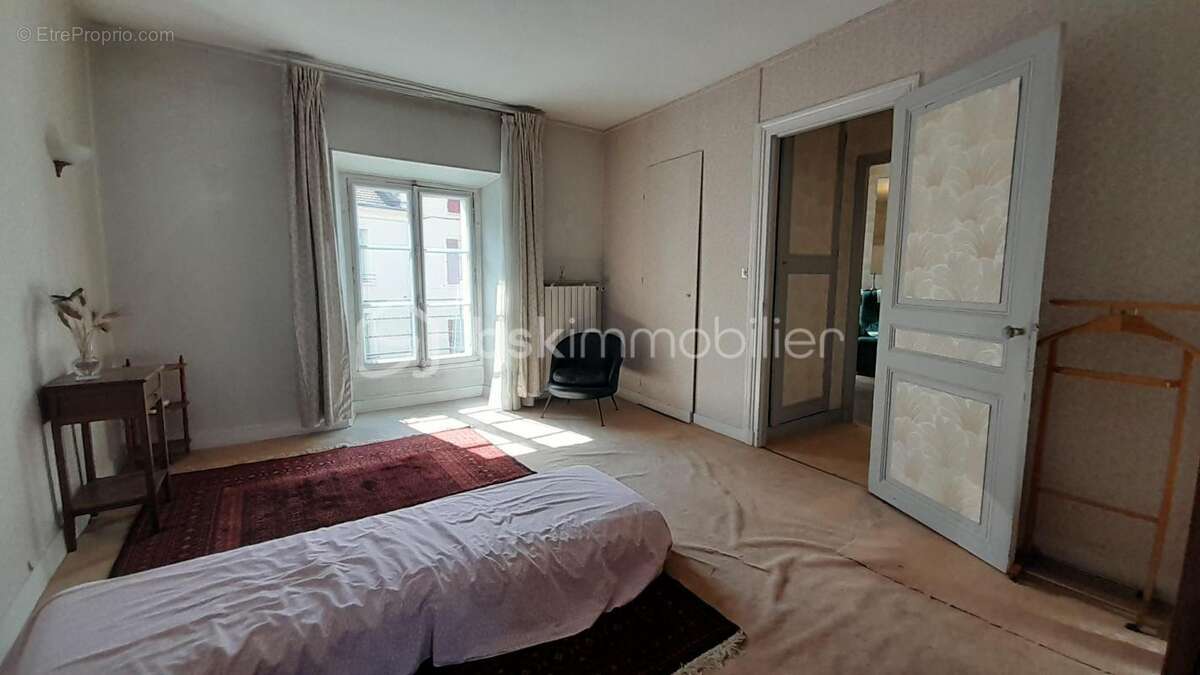 Maison à ETAMPES