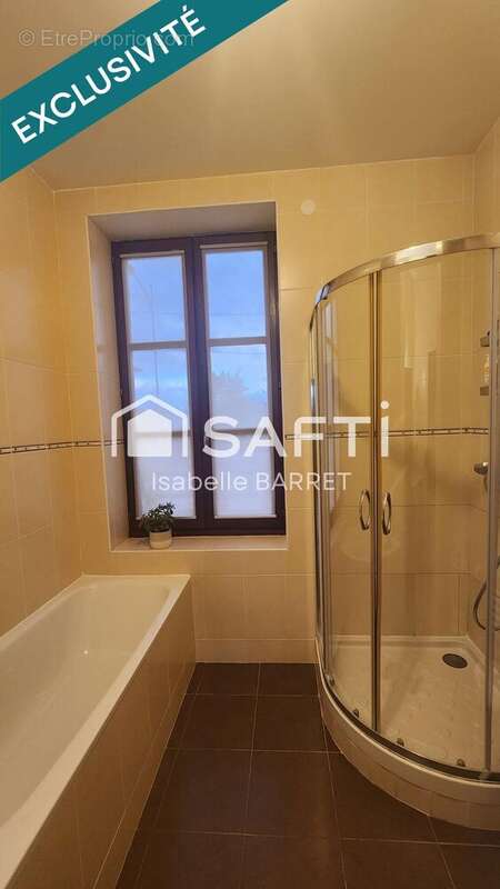 Photo 4 - Appartement à VAULX-EN-VELIN