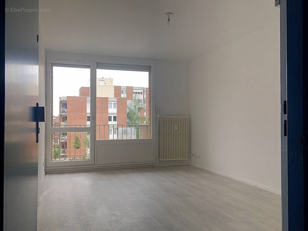 Appartement à LA MADELEINE