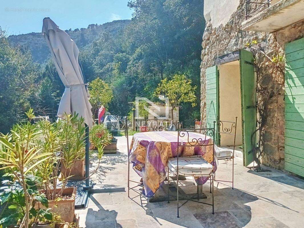 Maison à CALLIAN