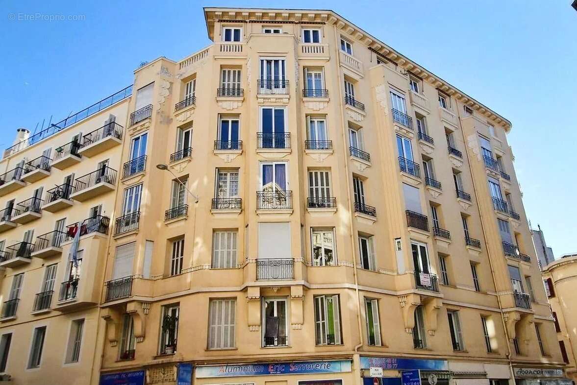 Appartement à NICE