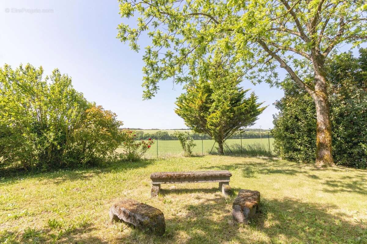 Maison à MATHA