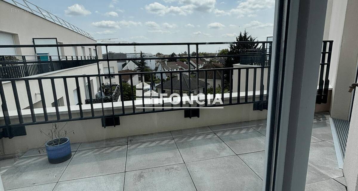 Appartement à CHENNEVIERES-SUR-MARNE