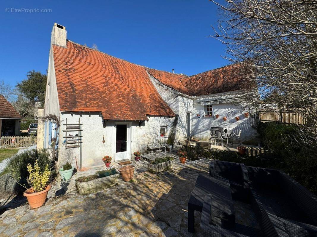 Maison à LE BUGUE