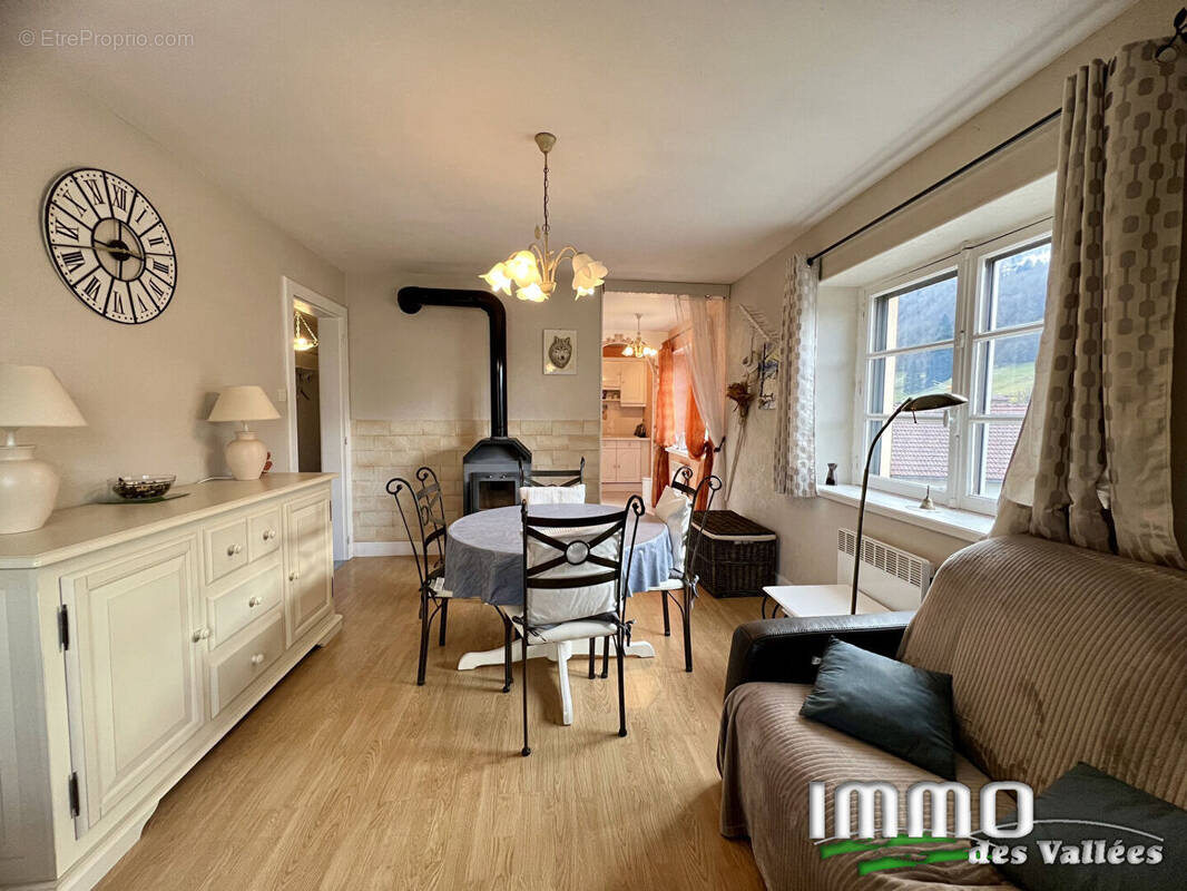 Appartement à LA BRESSE