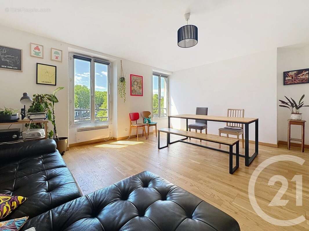 Appartement à LE KREMLIN-BICETRE