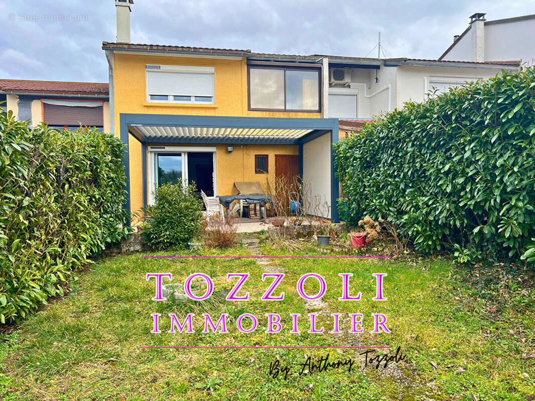 Maison à SAINT-QUENTIN-FALLAVIER