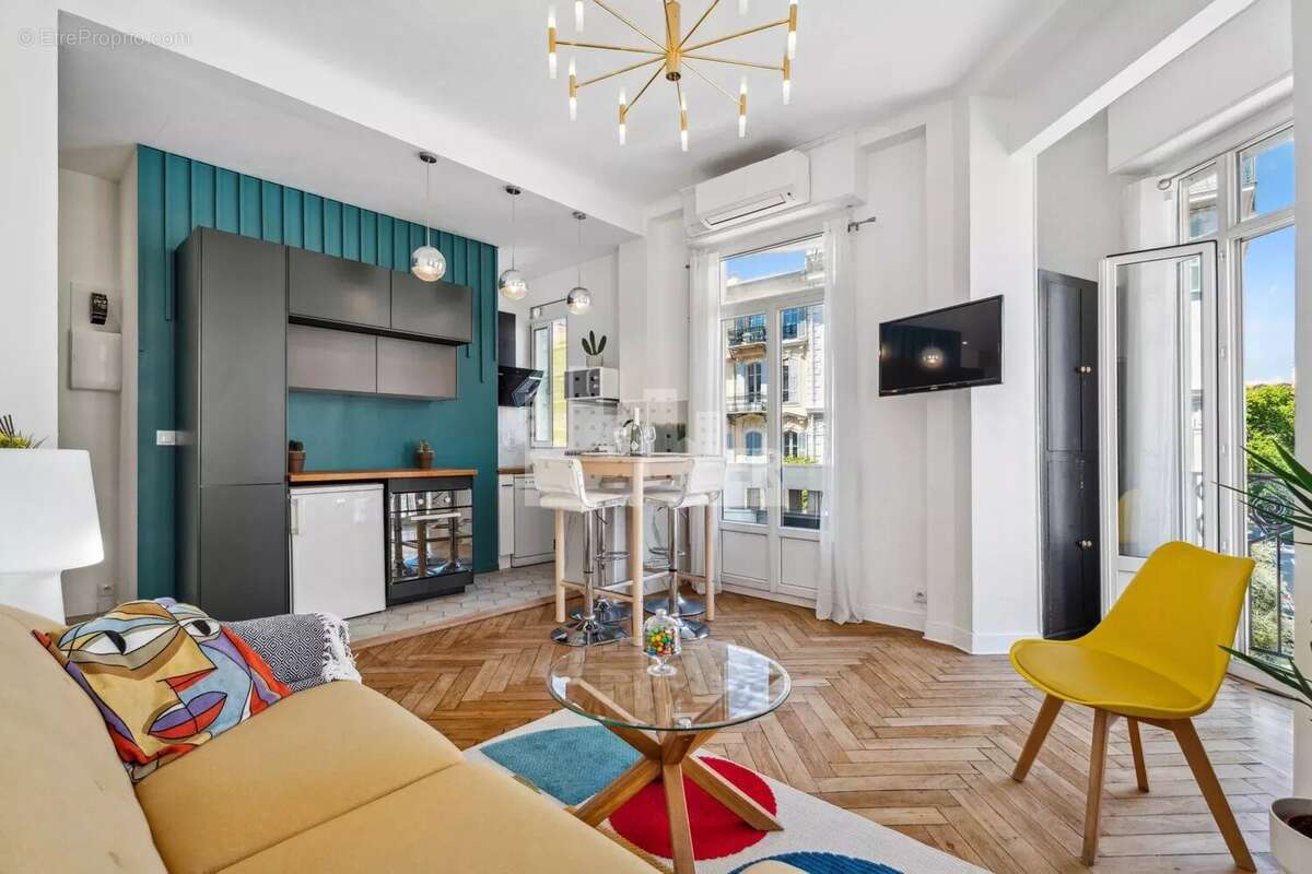 Appartement à NICE