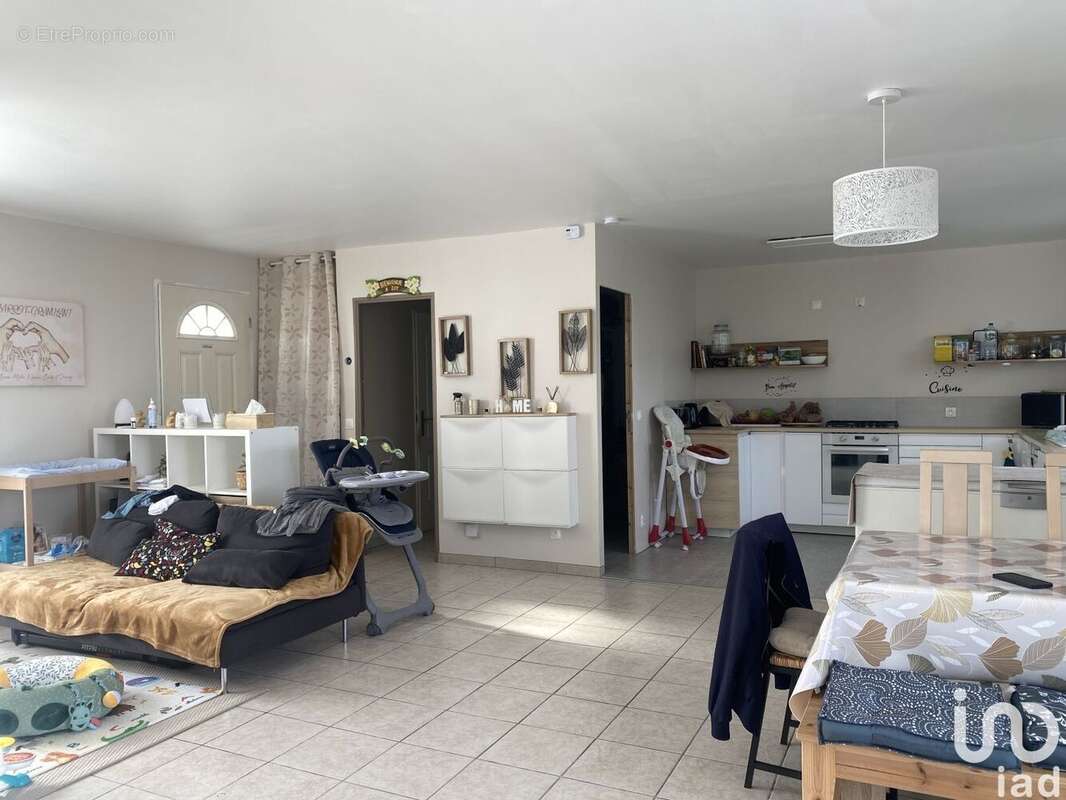 Photo 3 - Maison à MALESHERBES