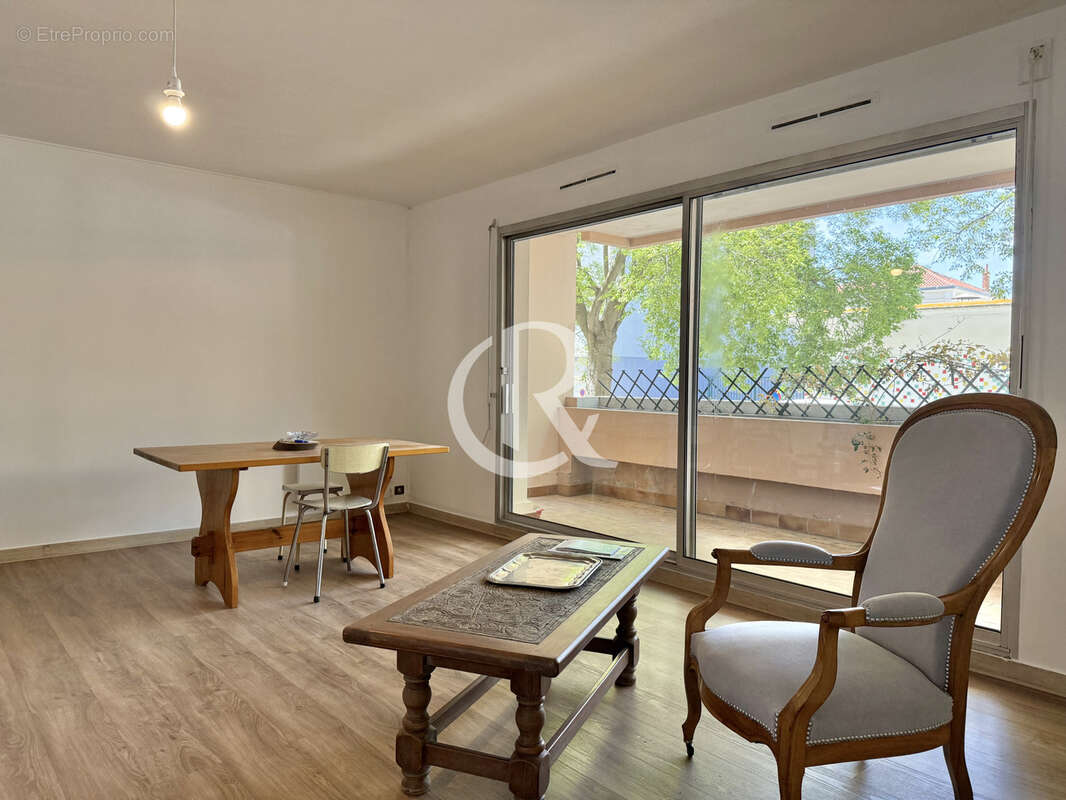 Appartement à HYERES