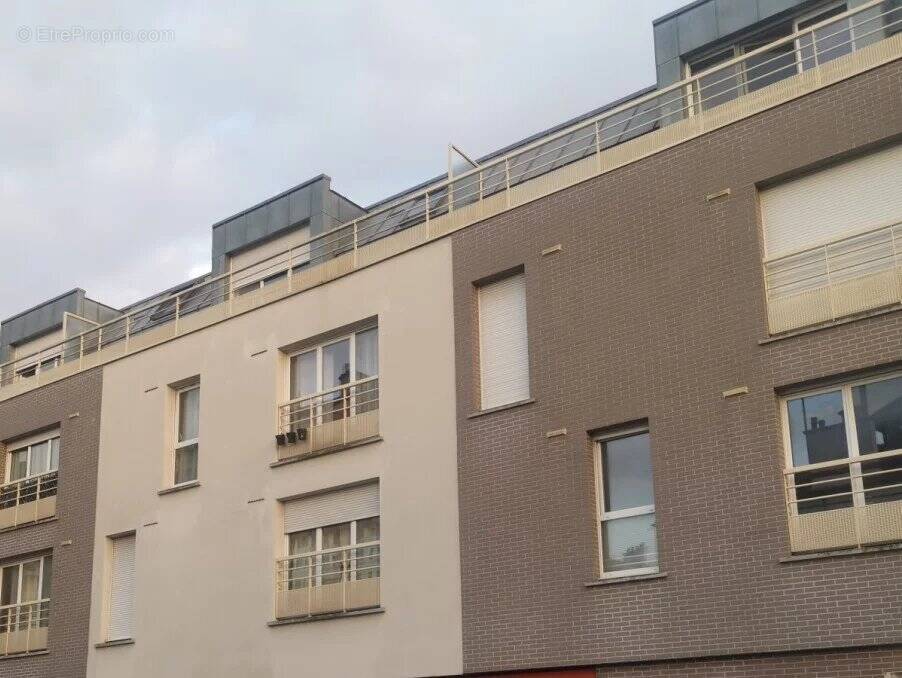 Appartement à IVRY-SUR-SEINE