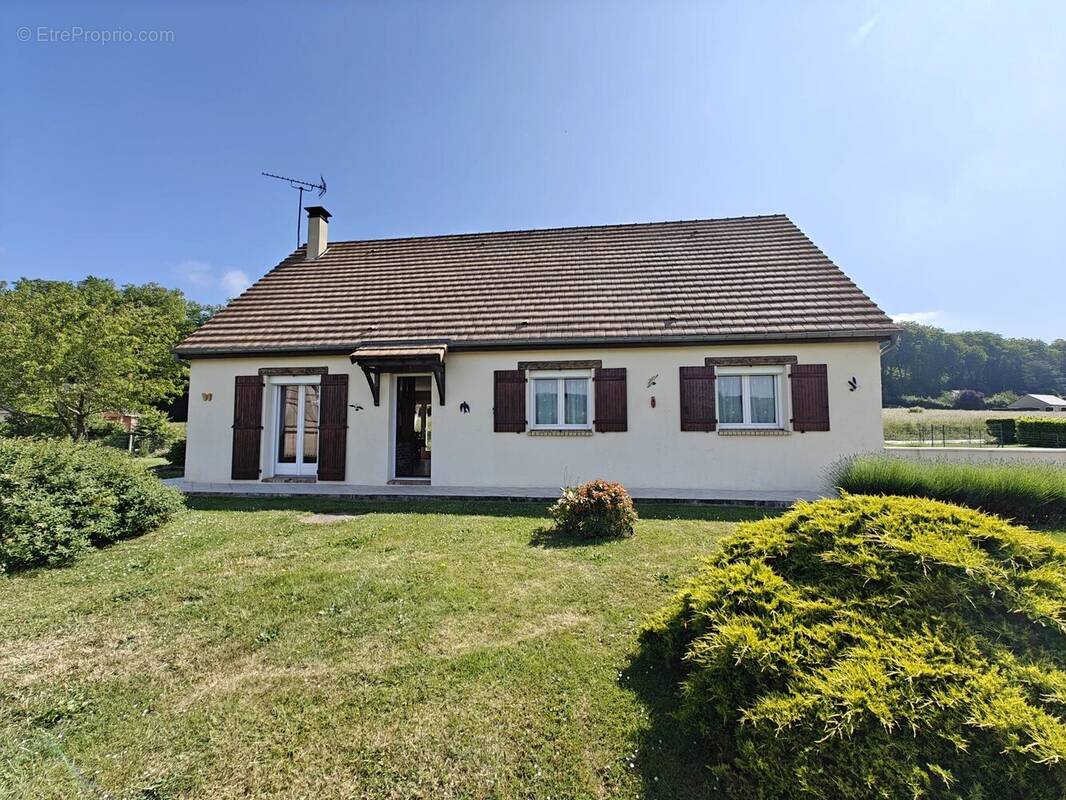 Maison à MONTFORT-SUR-RISLE